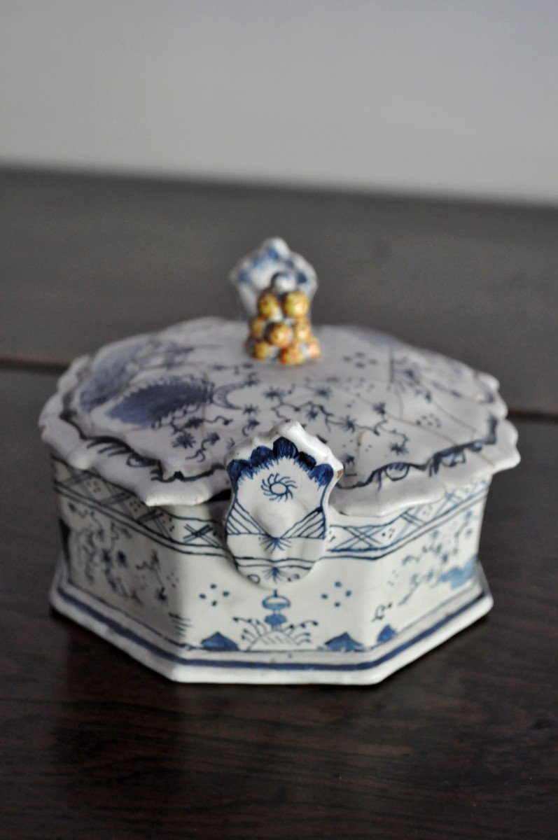 Delft - Butter Dish In Fine Earthenware - XVIIth Century-photo-4