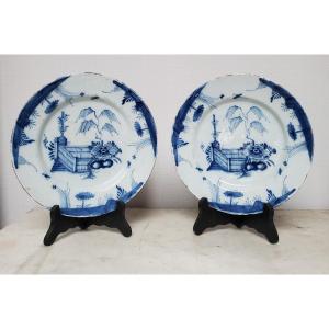 Pair Of Fine Delft Earthenware Plates - 18th Century