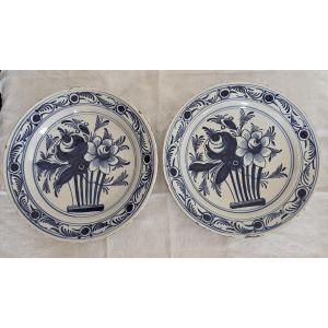 Pair Of Delftware Plates - 18th Century