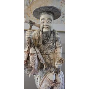 Sculpture - Fisherman, Made Of Buffalo Bone, 20th Century