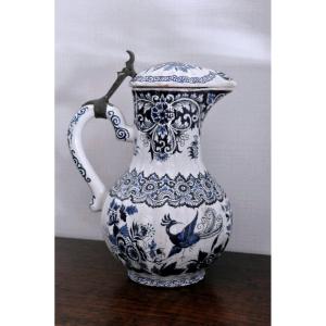 Earthenware Jug From Delft - Adrien Pynacker 1689 - 1694