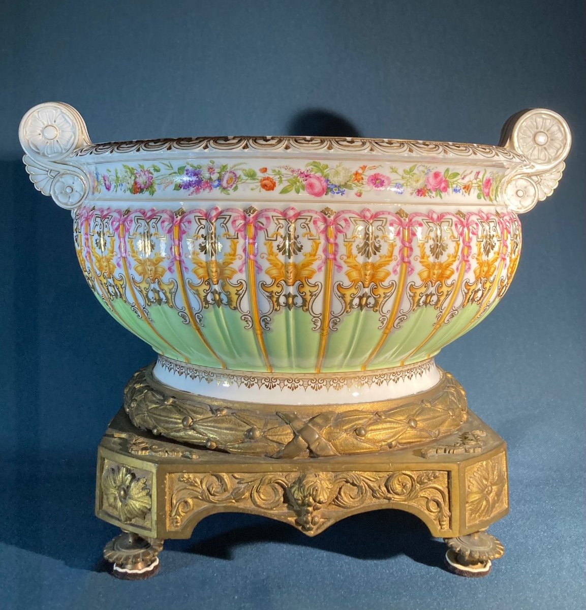 Manufacture De Sèvres 1852, Etruscan Type Hard Porcelain Cooler-photo-2
