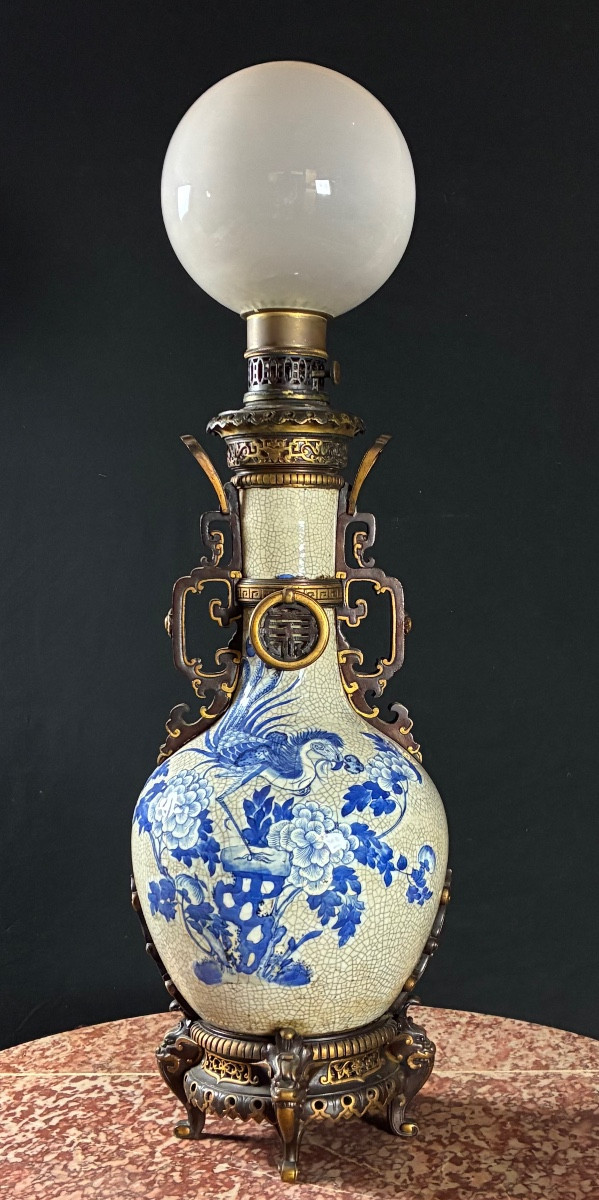 Grand pied de lampe sur une monture japonisante, Circa 1880