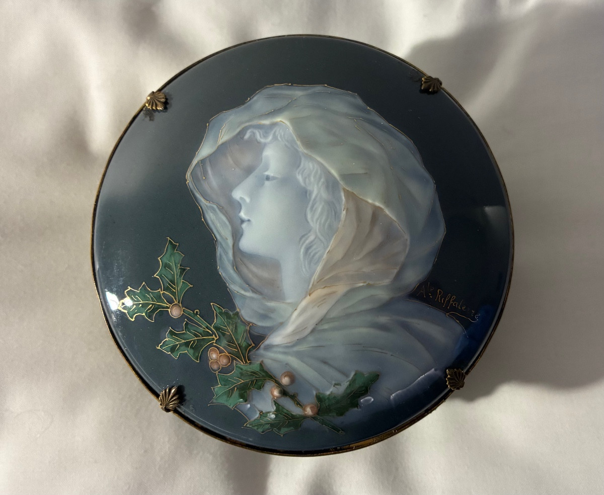 Auguste Riffaterre (1868-1935), Enamelled Porcelain Box, Paste On Paste, Circa 1900