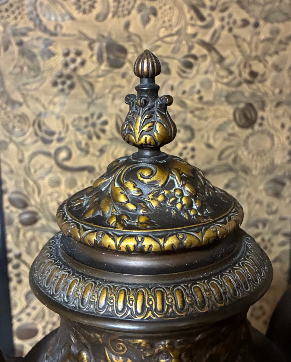 Pair Of Covered Vases In Neo-greek Style By F.levillain Circa 1890-photo-2