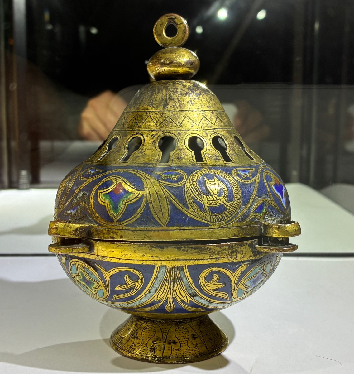 Encensoir en cuivre doré et émaillé, France XIXÉ