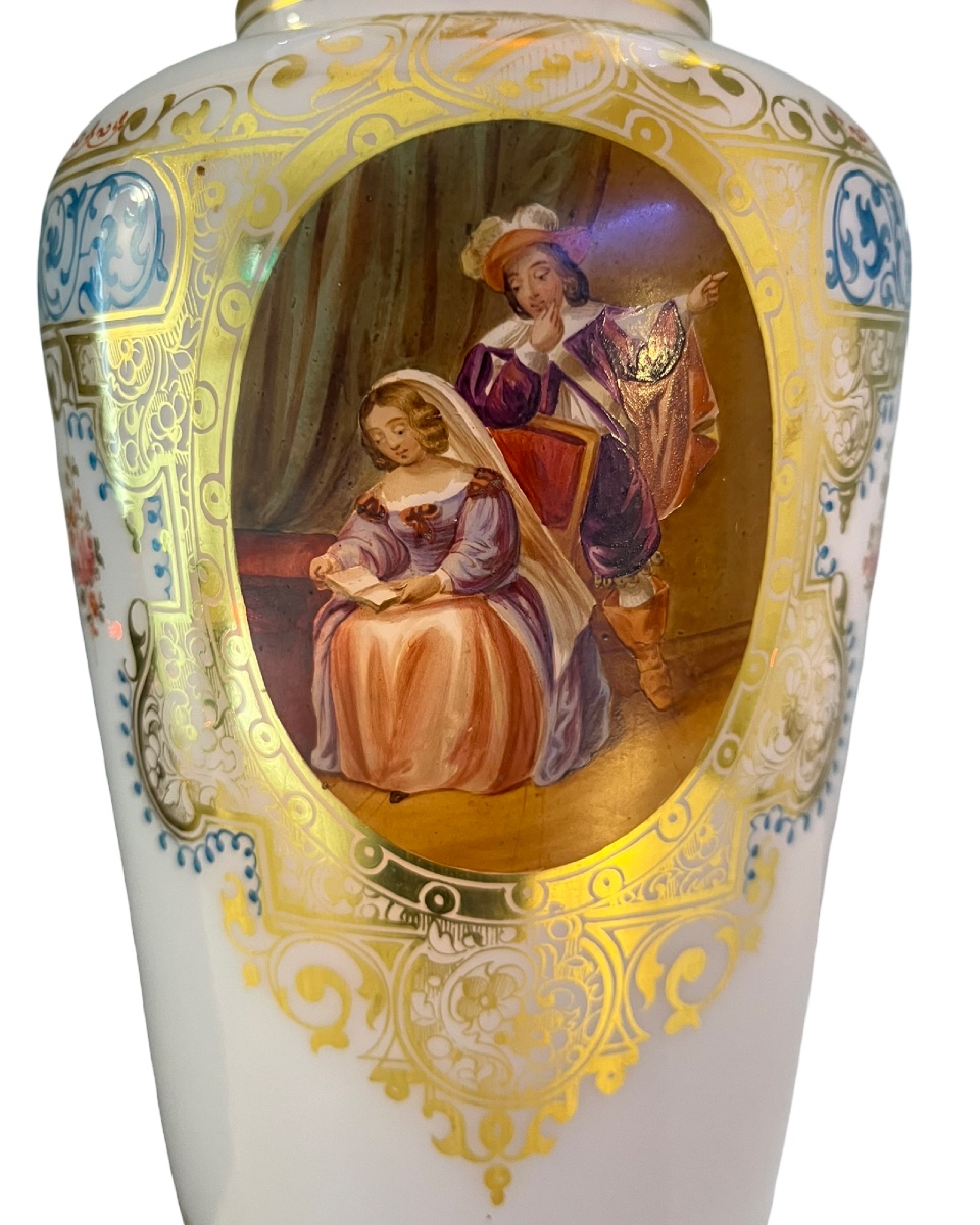 Important vase en opaline savonneuse, décor en réserve attribué à J.F Robert, circa 1840-photo-2