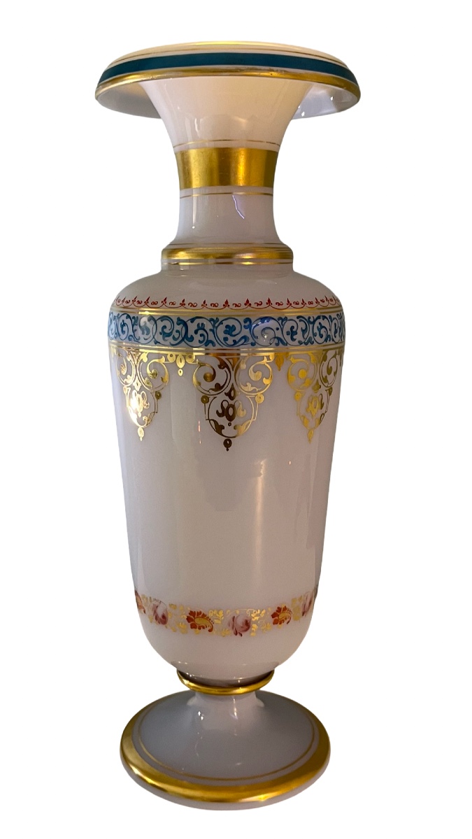 Important vase en opaline savonneuse, décor en réserve attribué à J.F Robert, circa 1840-photo-3