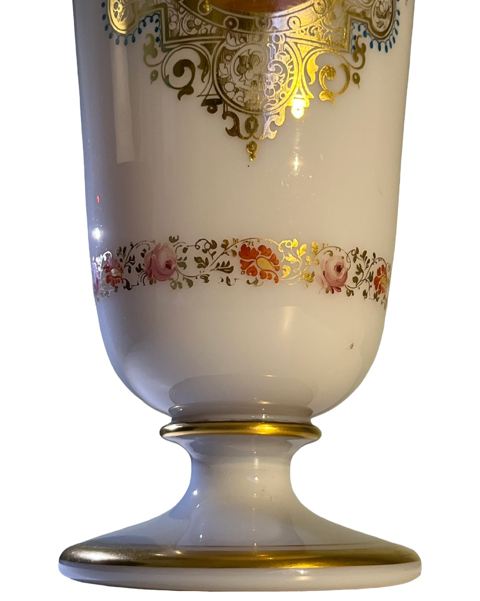 Important vase en opaline savonneuse, décor en réserve attribué à J.F Robert, circa 1840-photo-2