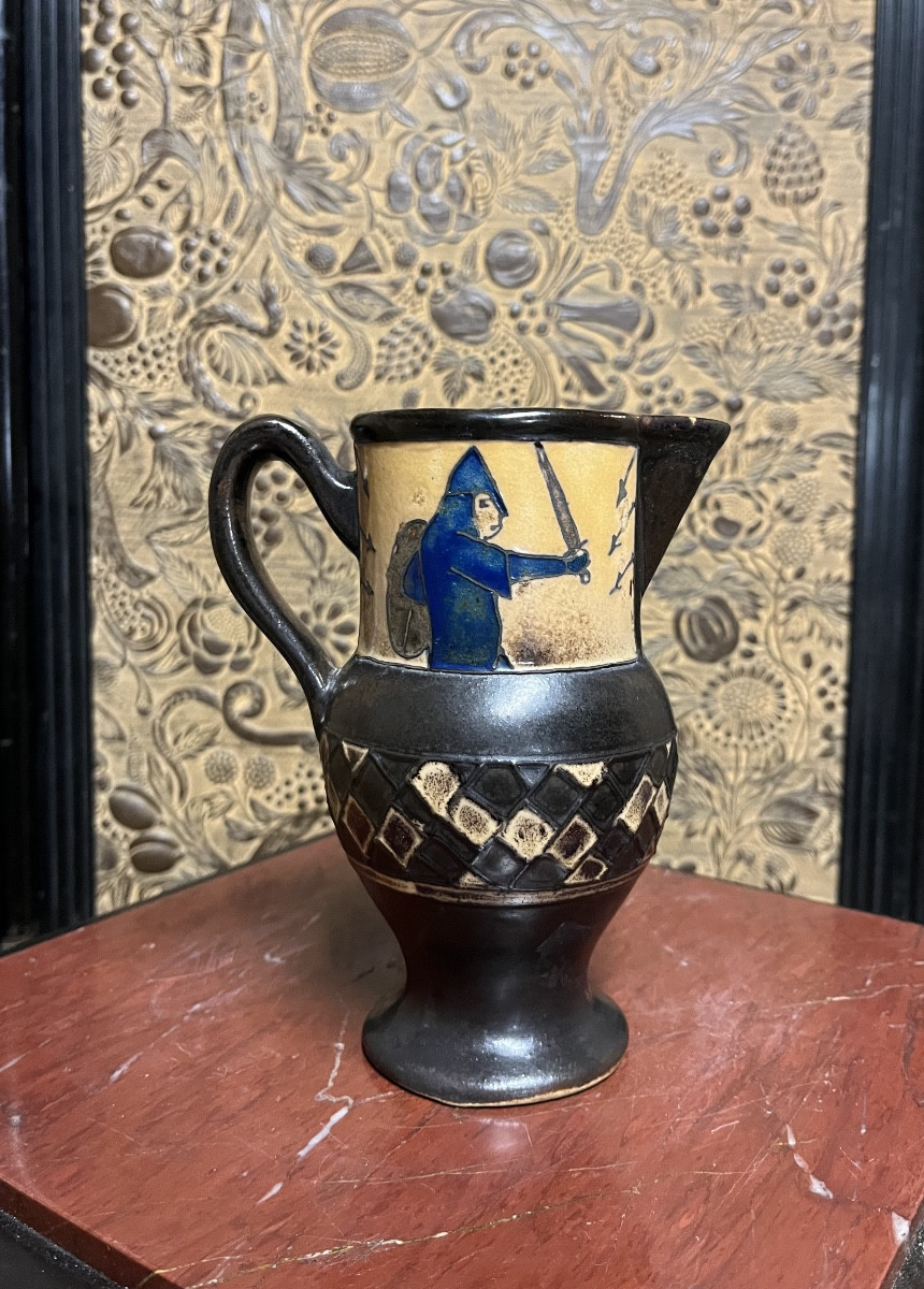 Odetta Quimper, Pitcher Decorated With Bayeux Tapestry.