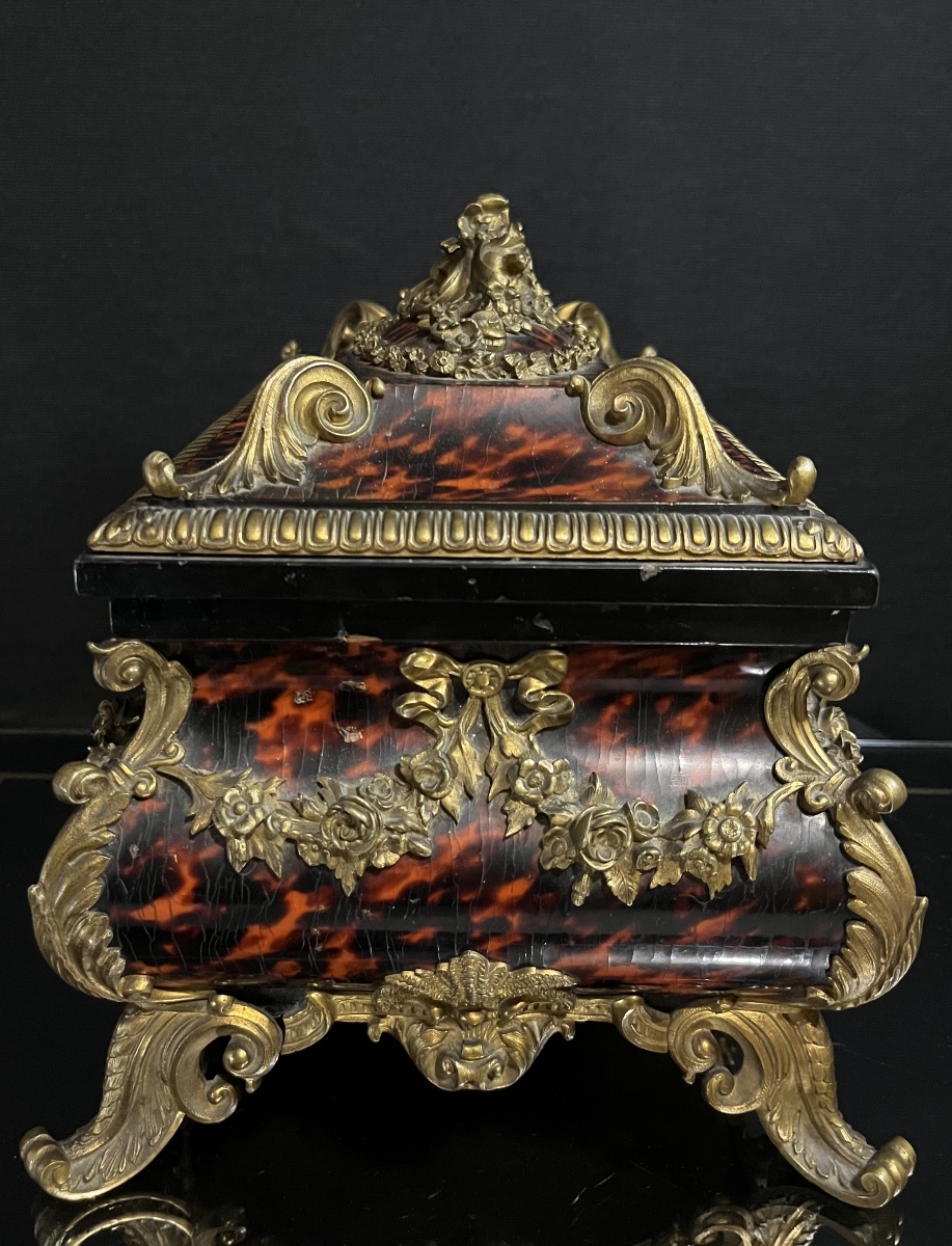 Large Rocaille Jewelry Box In Tortoiseshell And Gilded Bronzes, France Circa 1880.-photo-2