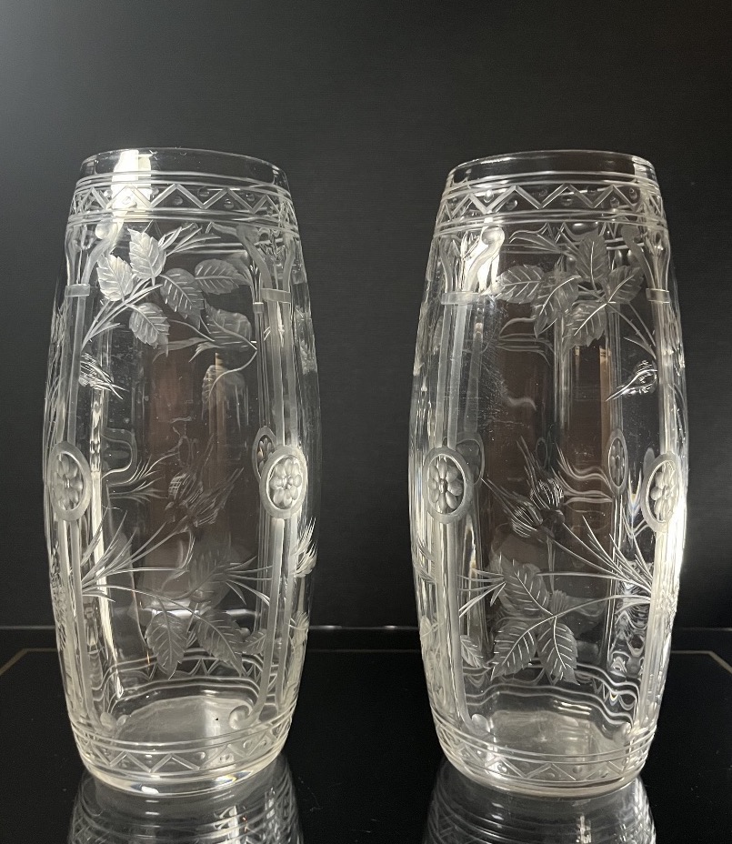 Pair Of Japanese Engraved And Cut Crystal Vases, Baccarat? Bohème? Circa 1890-photo-2