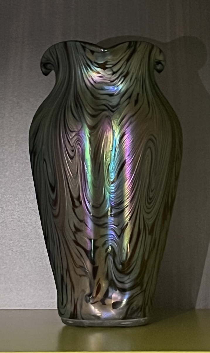 Iridescent Art Nouveau Vase - Kralik, Circa 1900-photo-3