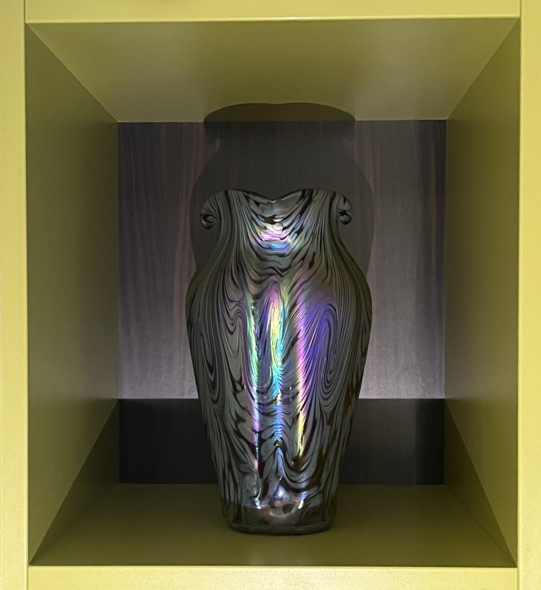 Iridescent Art Nouveau Vase - Kralik, Circa 1900