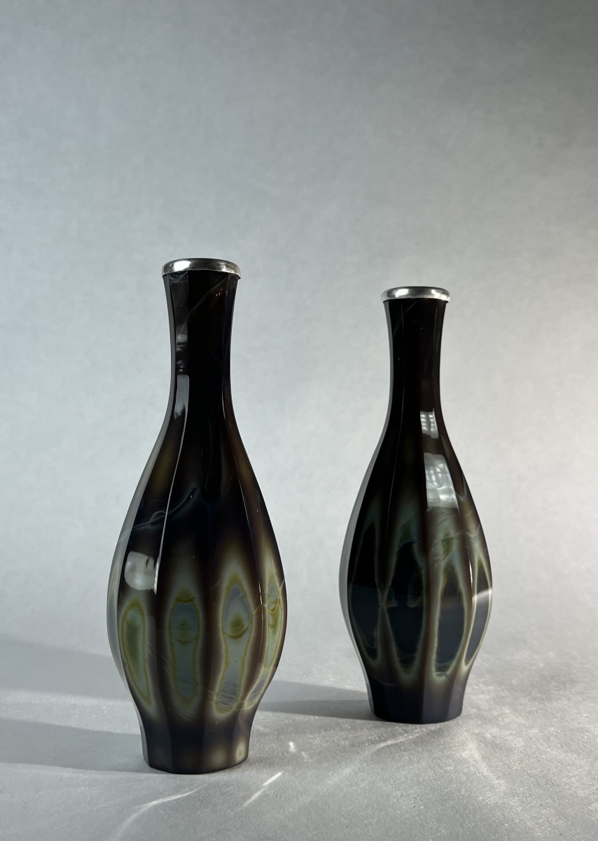 Paire de vases en verre lythialin, bohème vers 1840
