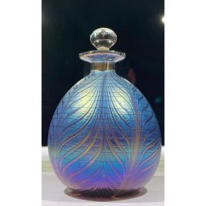 “éric Laurent 1959-2018” Beautiful Iridescent Glass Bottle Dated 1988. 