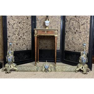 Fire Screen