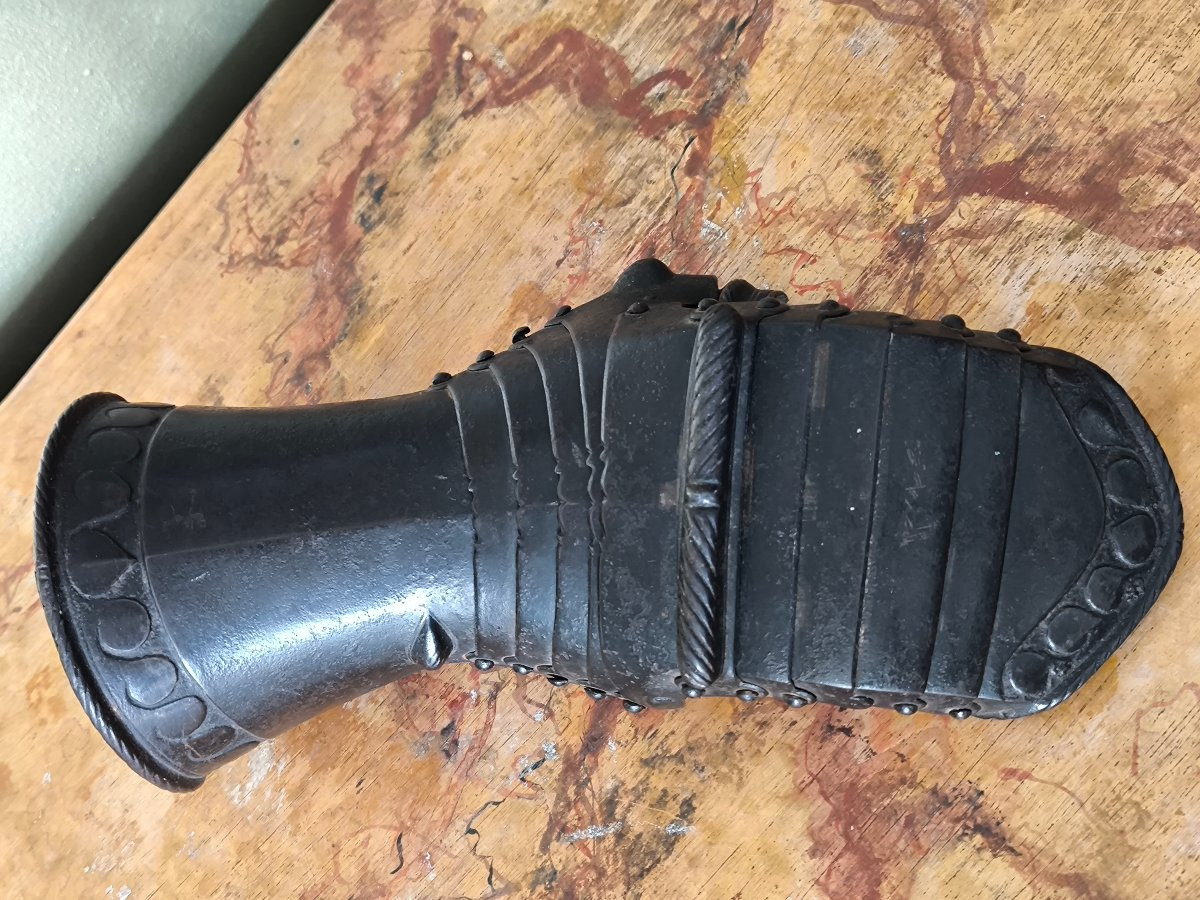  16th Century Armored Glove -photo-4