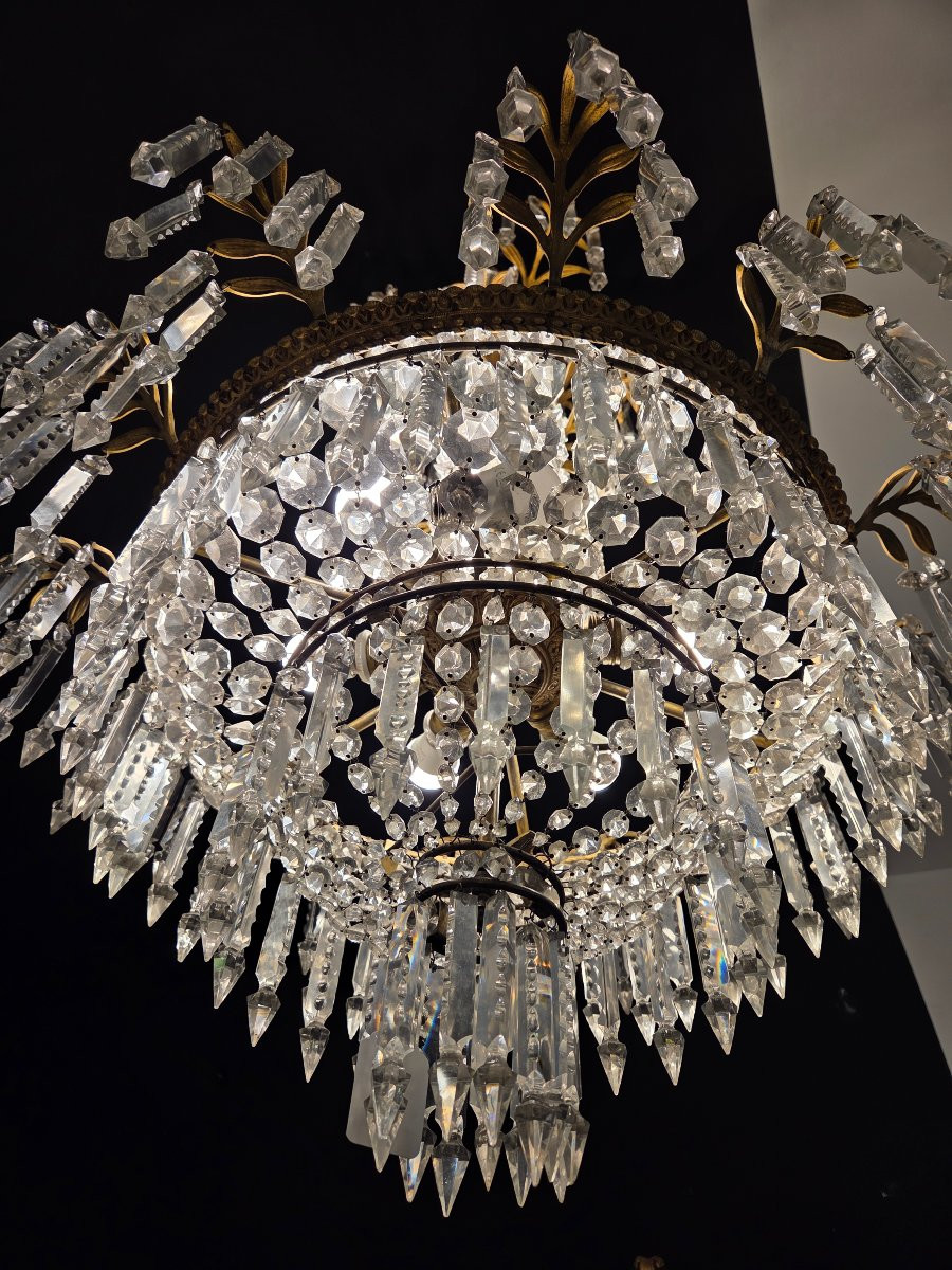 Early 20th Century Chandelier With Crystal Drops And Bronze Details -photo-2