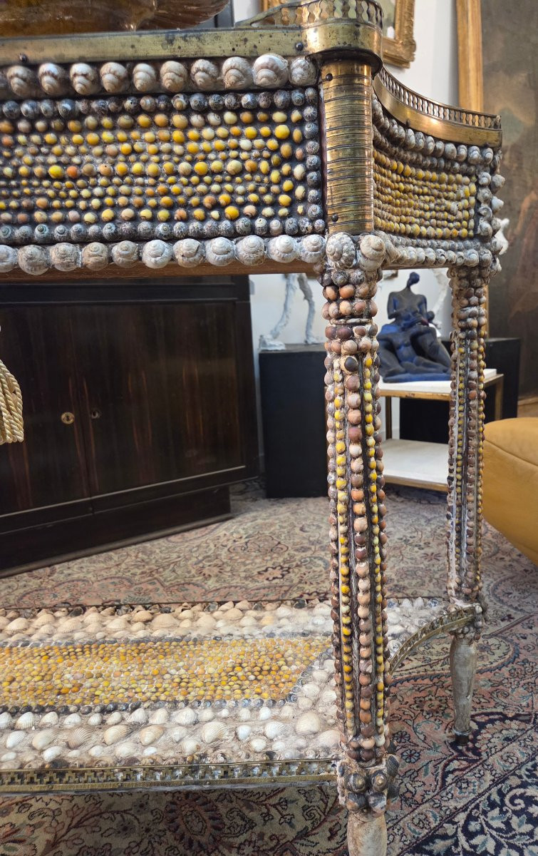 Console Louis Louis XVI  coquillages  mobilier de grotte-photo-3