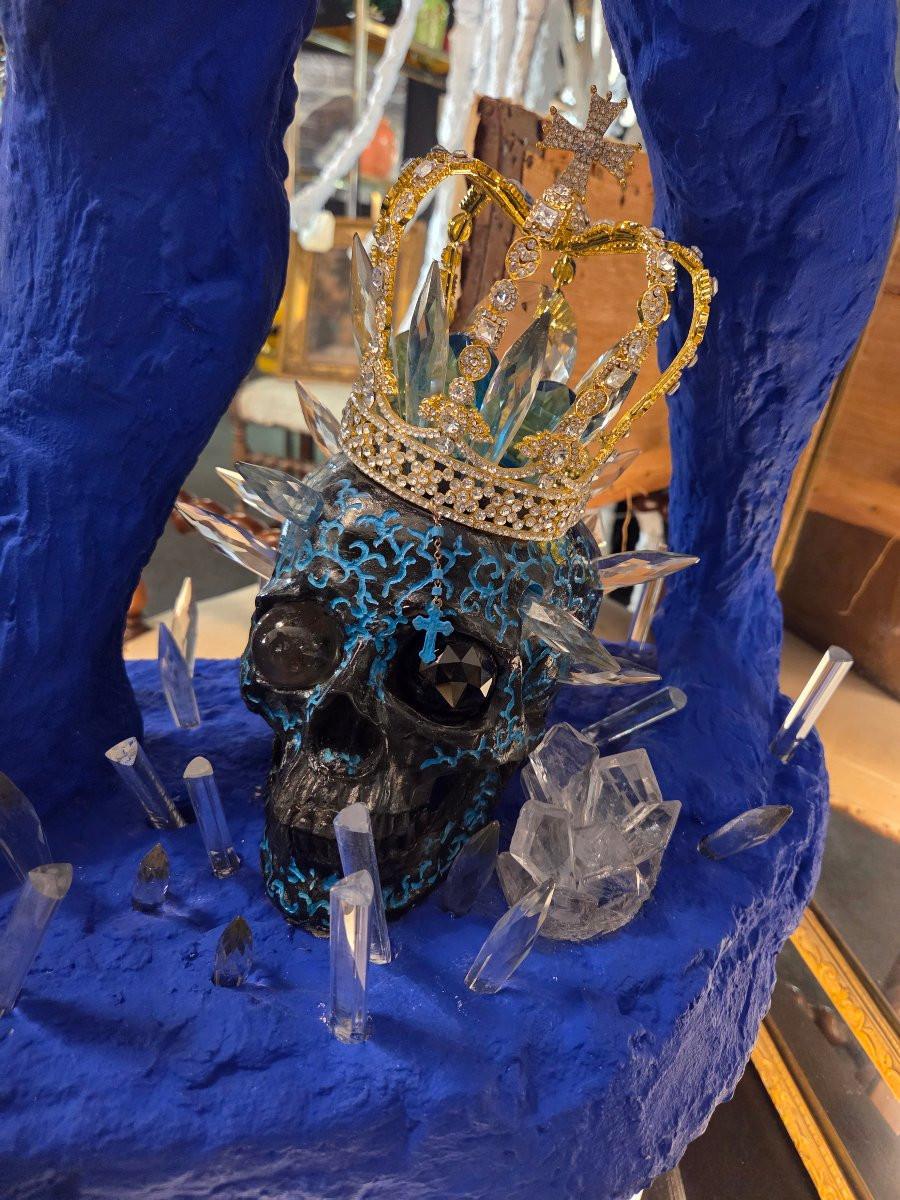 Sculpture plâtre d'atelier design moderne bleu Klein -photo-2