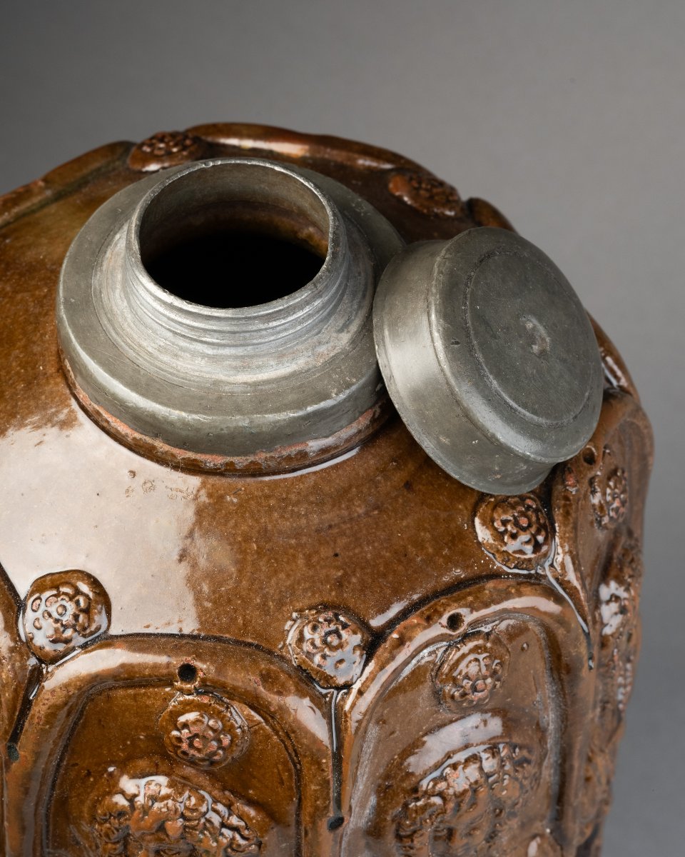Large Stoneware Bottle – Germany, Creussen, 17th Century-photo-2
