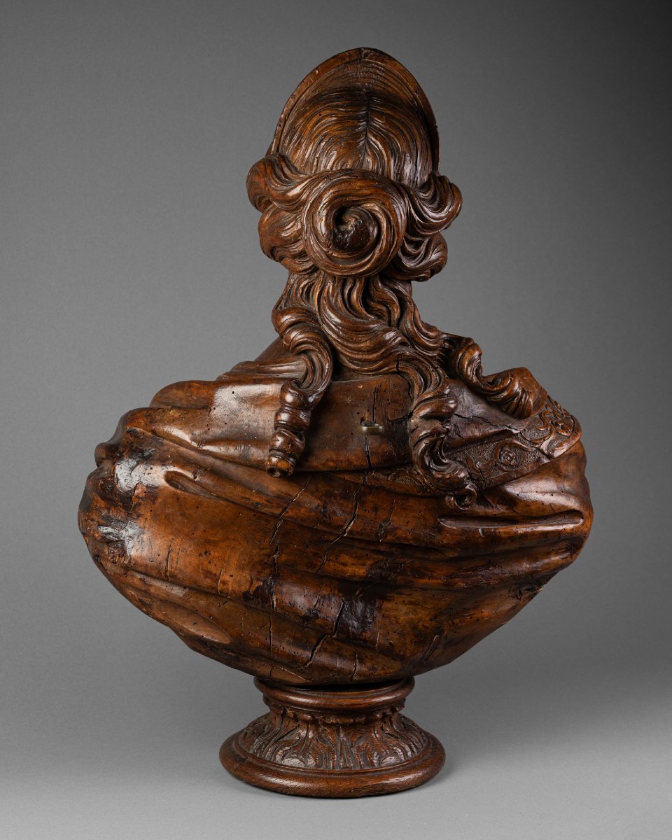 Bust Of A Woman Wearing A Tiara – Louis XIV Period -photo-4