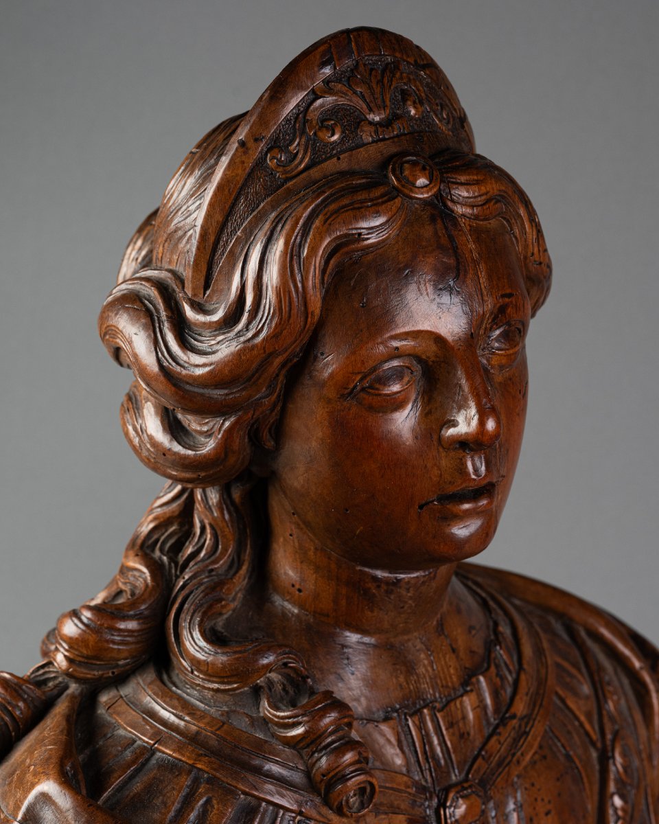Bust Of A Woman Wearing A Tiara – Louis XIV Period -photo-2