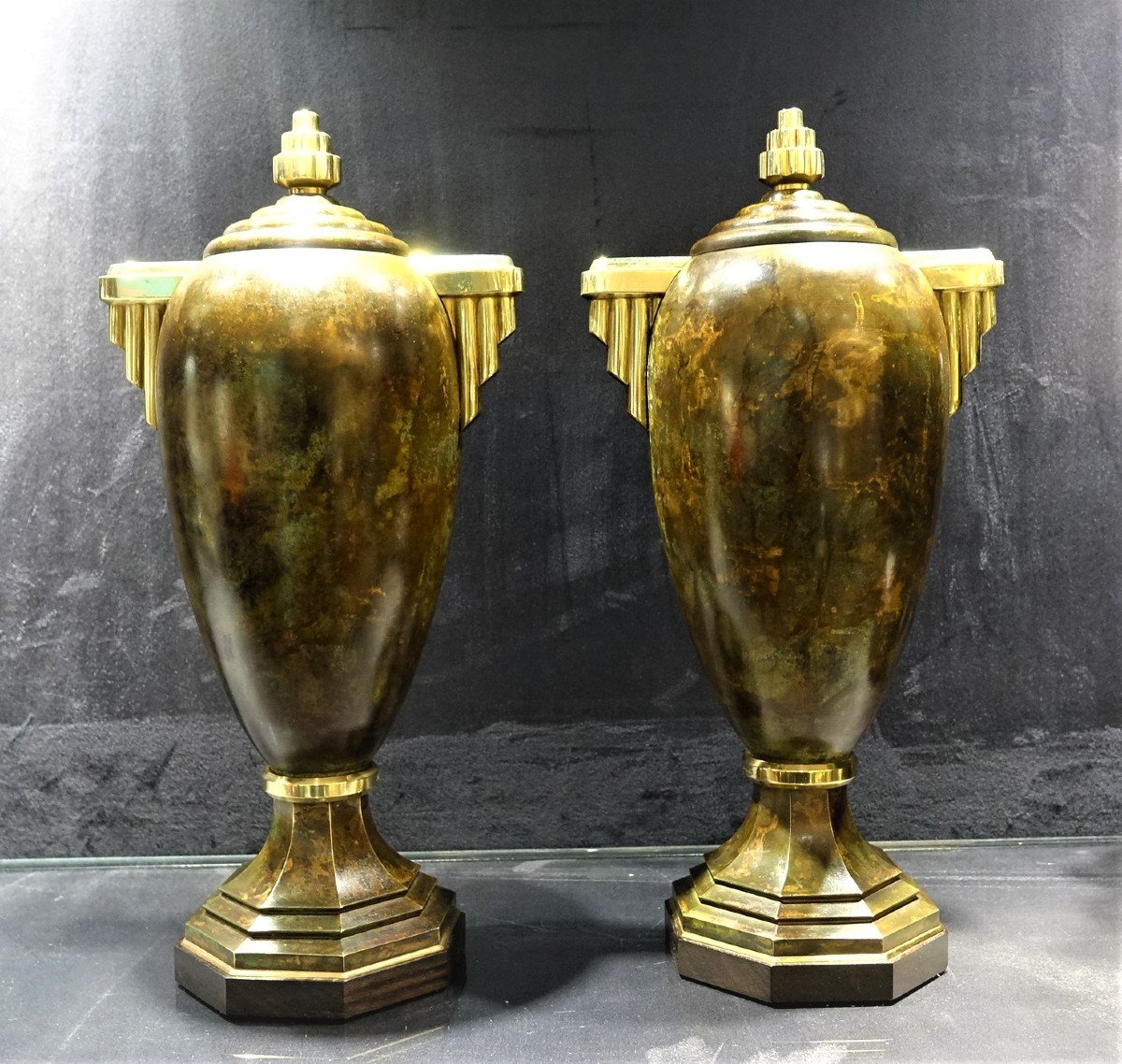Art Deco Pair Of Dinanderie French Vases 1930-photo-3