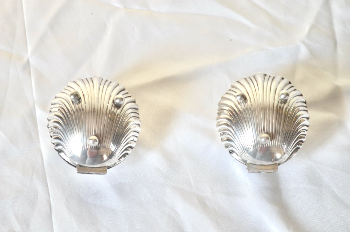 Pair Of Salt Shakers In Sterling Silver In The Shape Of Shells-photo-1