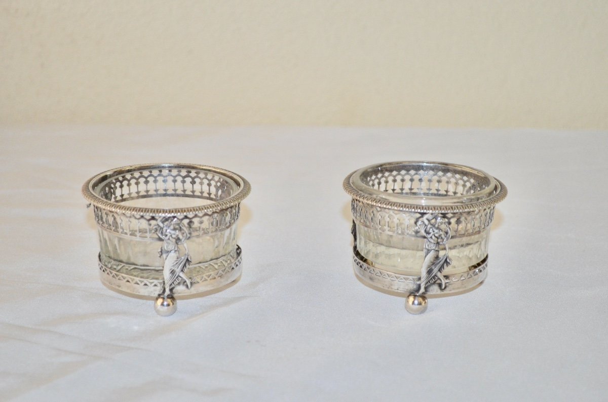 Pair Of Salt Cellars In Sterling Silver Late 18th Century 