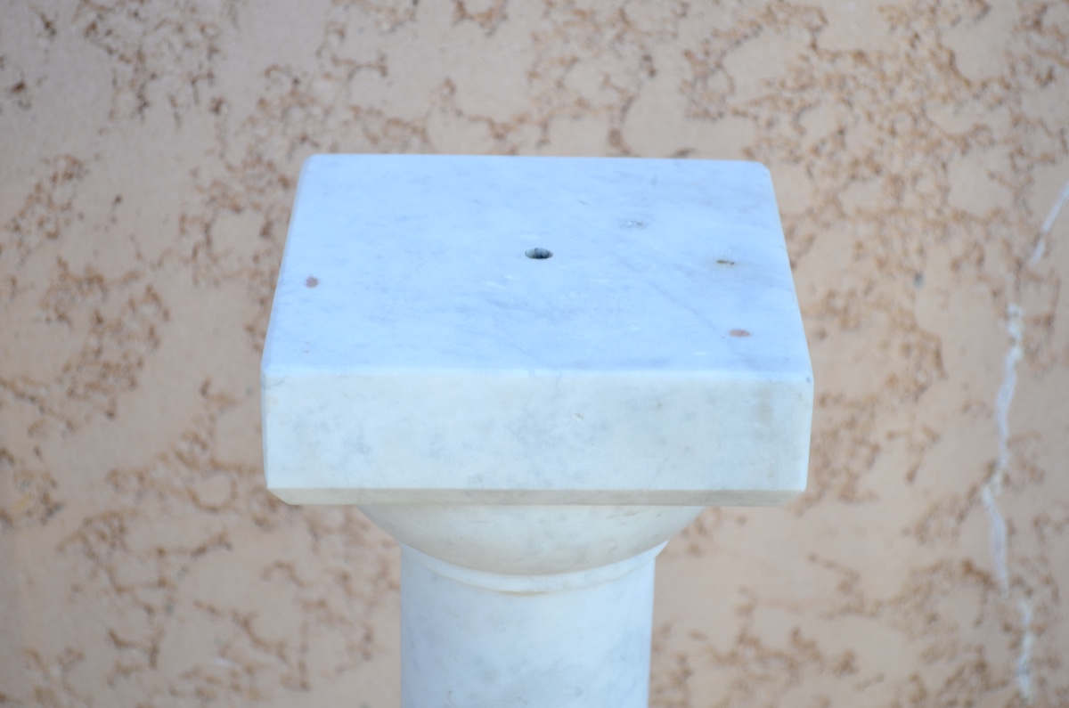 Pair Of 19th Century White Marble Columns -photo-2