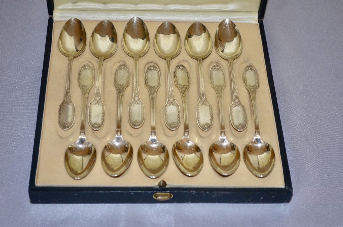 Suite de 12 cuillères à café en vermeil Puiforcat -photo-2