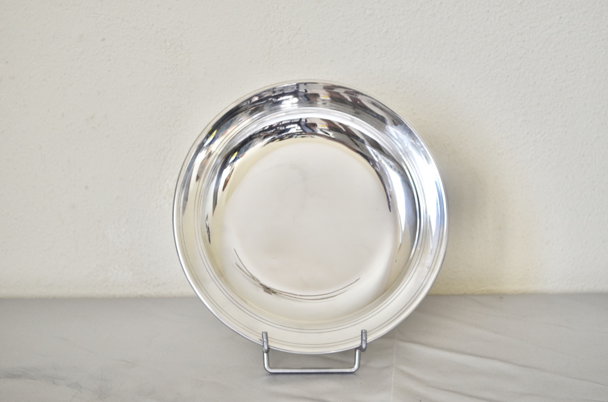 Plat  en argent massif Puiforcat 