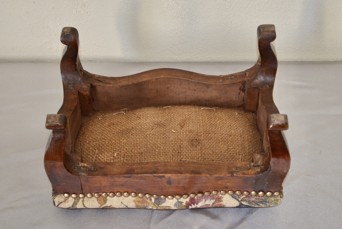 Louis Philippe Period Walnut Footrest-photo-2