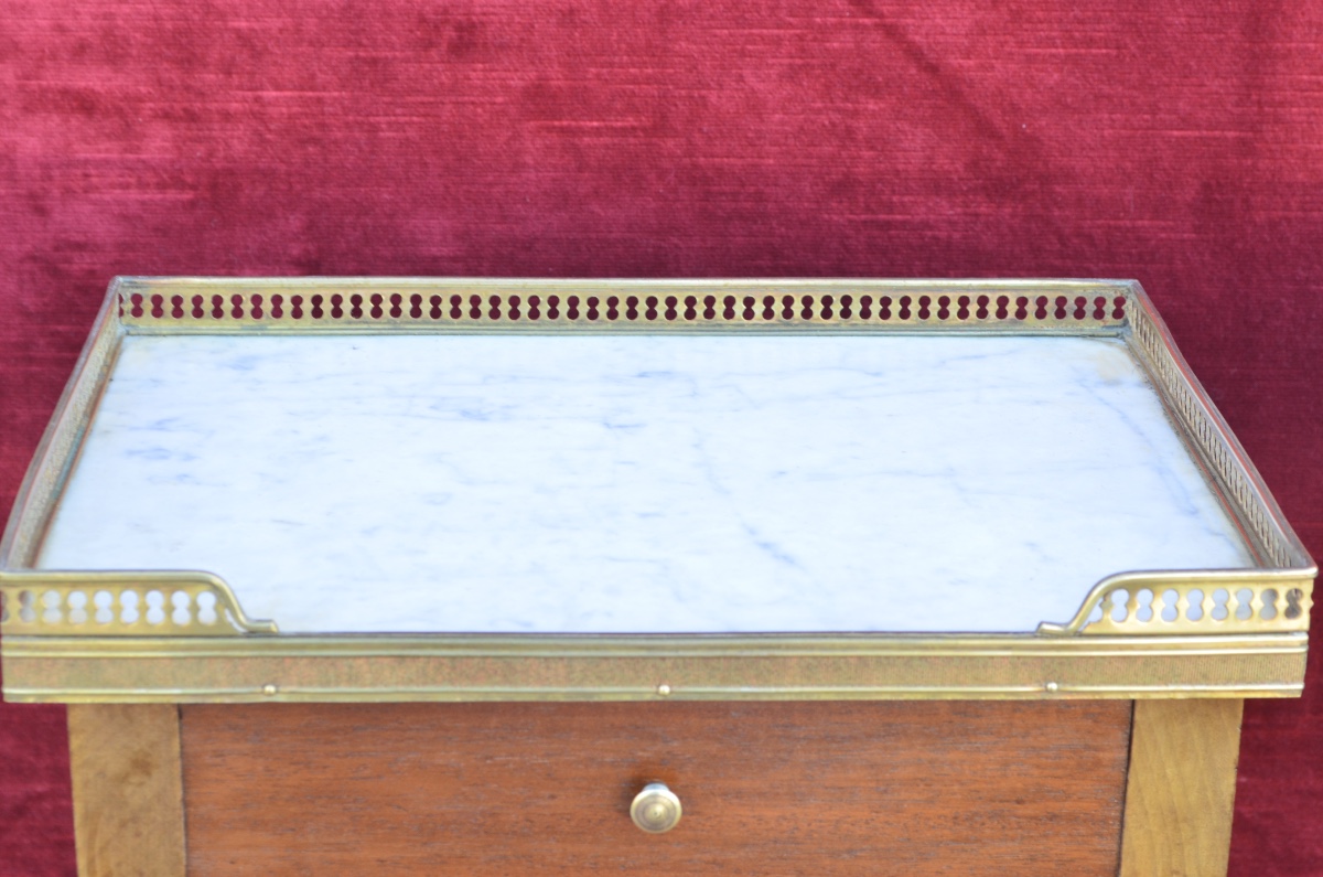 Pair Of Late 19th Century Mahogany Bedside Tables In The Louis XVI Style-photo-3