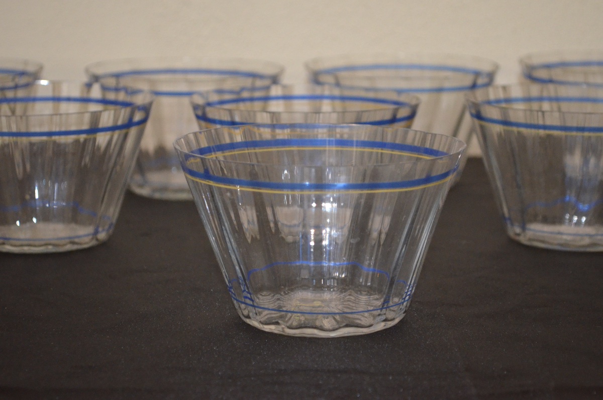 Suite de 11 coupelles en verre de DAUM début 20eme siècle -photo-3