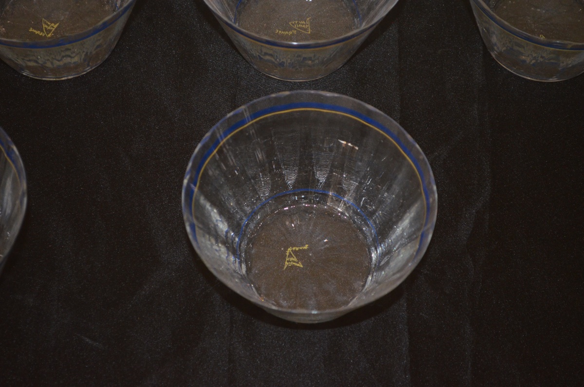 Suite de 11 coupelles en verre de DAUM début 20eme siècle -photo-4