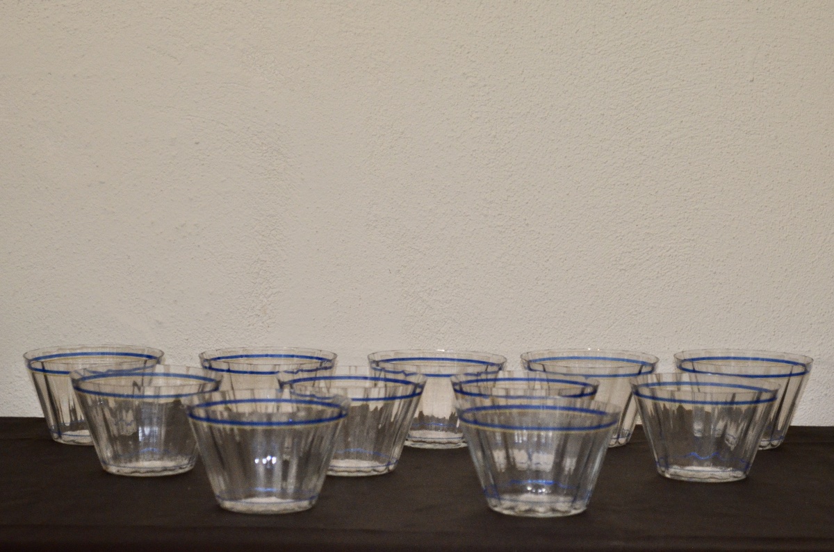 Suite de 11 coupelles en verre de DAUM début 20eme siècle -photo-2