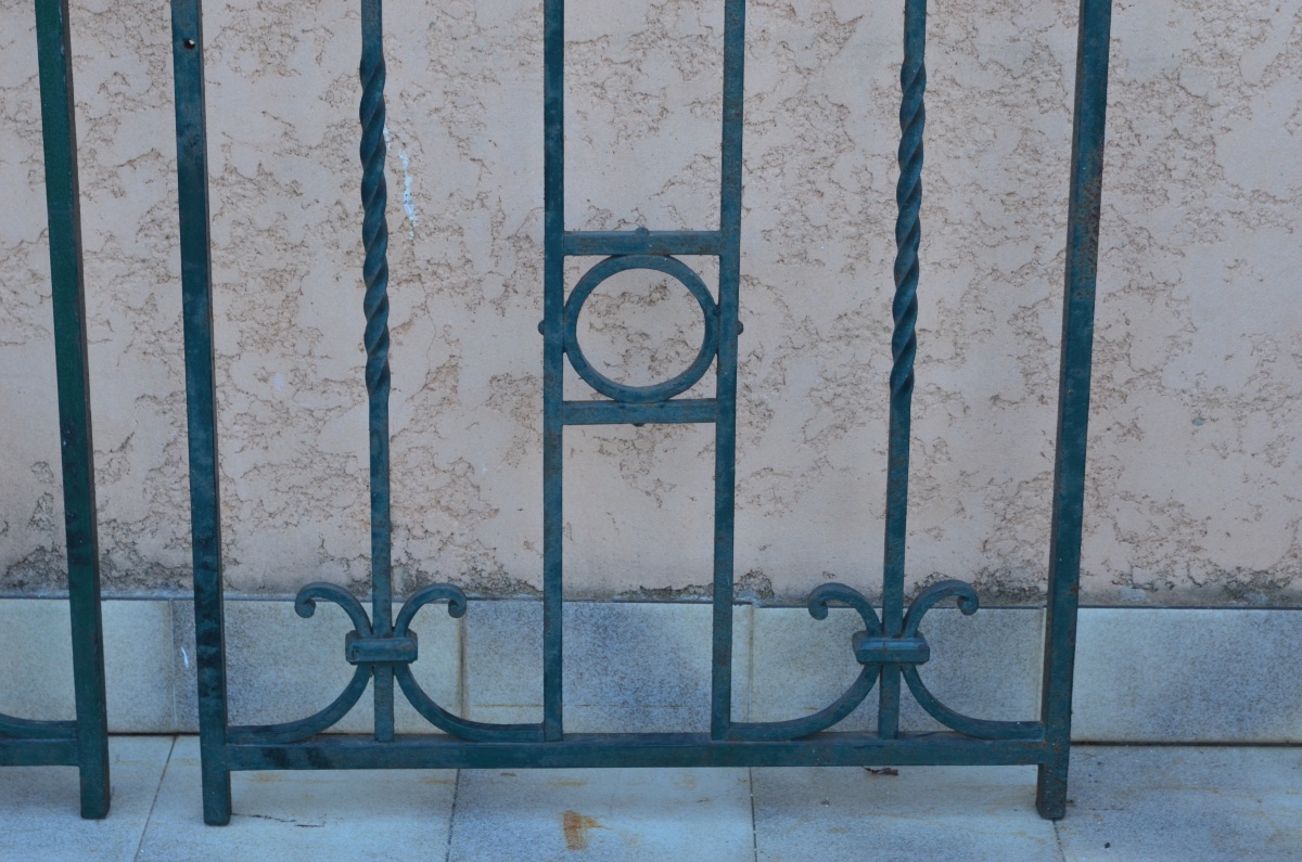 Importante paire de grilles en fer forgé d’époque art nouveau -photo-6