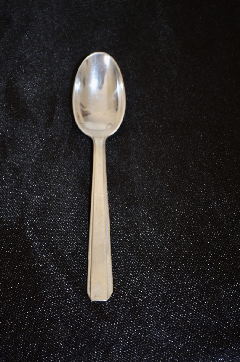 Suite de 12 petites cuillères à moka en argent massif art deco -photo-4