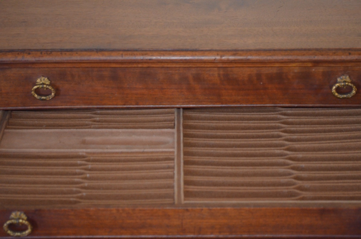 Display Cabinet For A Puiforcat Cutlery Set, Made Of Walnut, Late 19th Century -photo-4