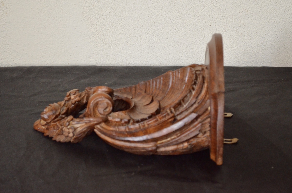 19th-century Rocaille Wall-mounted Chair In Walnut -photo-1