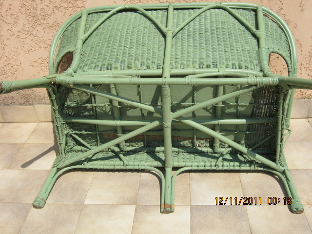 In Ancient Bench Rattan-photo-3