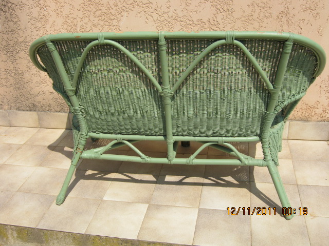 In Ancient Bench Rattan-photo-4