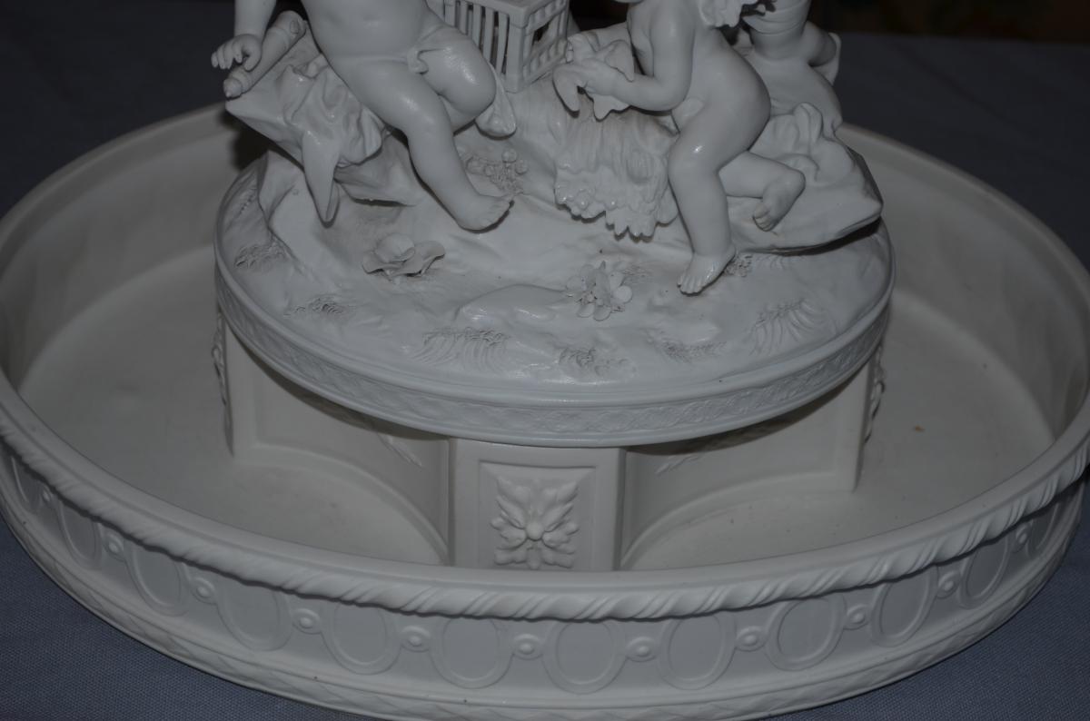 Centerpiece Biscuit In "putti" Signed Marion-photo-4