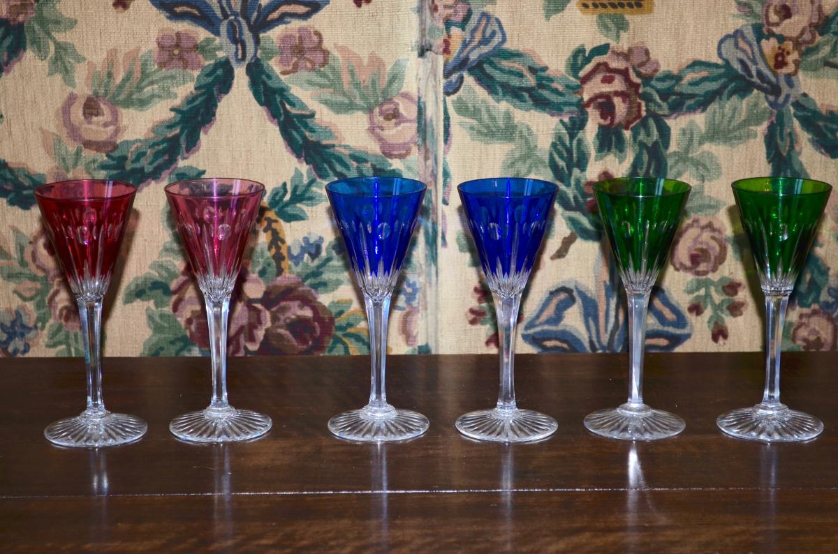 6 Verres A Vin De Couleur En Cristal De Baccarat 