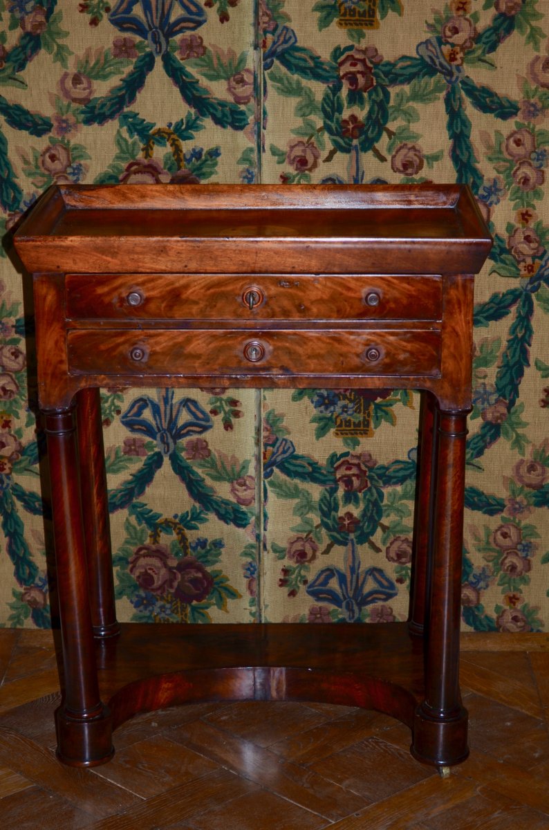 Mahogany Worker Empire Time-photo-8