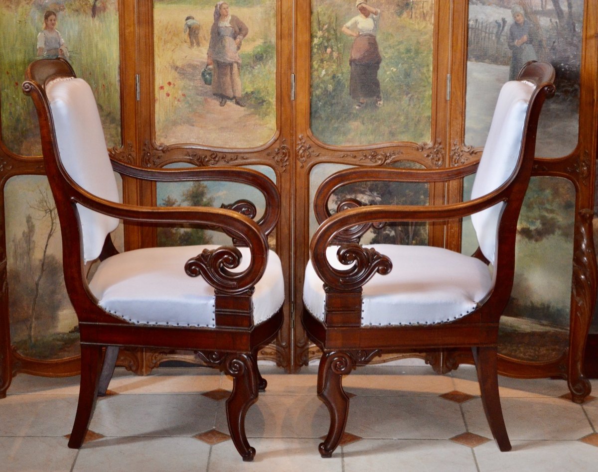 Pair Of Mahogany Armchairs Restoration Period-photo-2