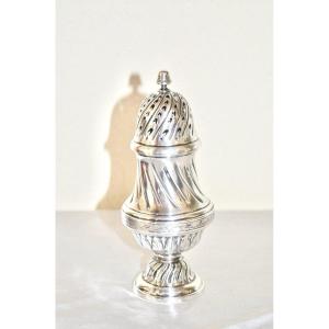 Baluster Sprinkler In Sterling Silver 19th Century 